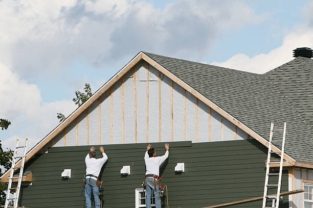 Professional Siding Contractor technician working in Danville, OH